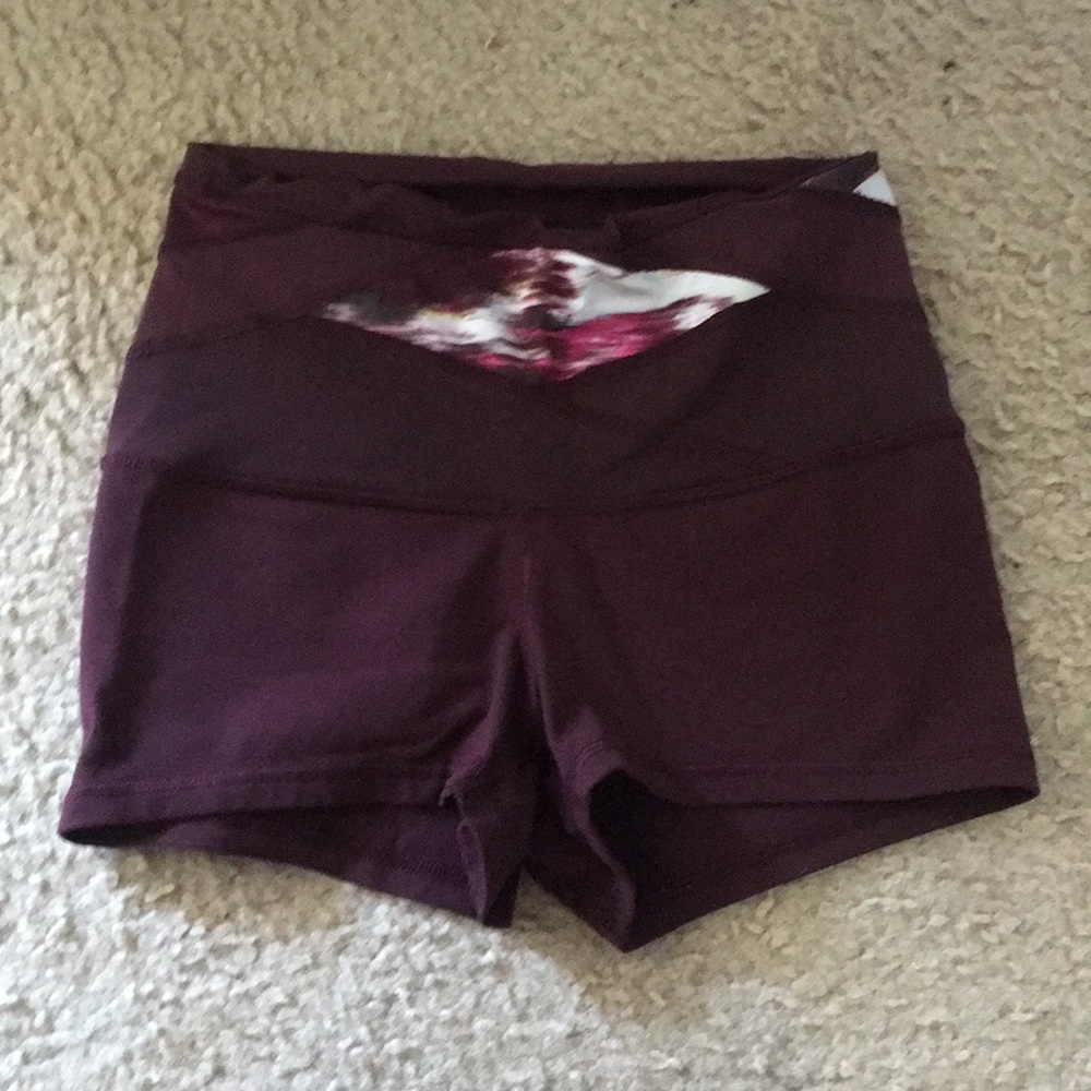 Lululemon highwaisted shorts